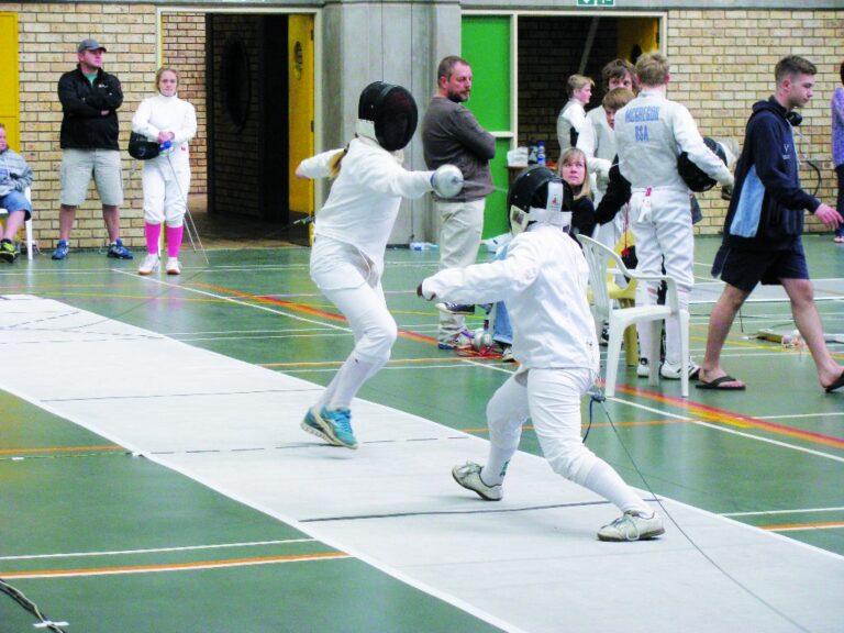 Fencing Time