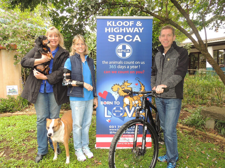Raising funds for the Kloof and Highway SPCA’s Outreach Programme.